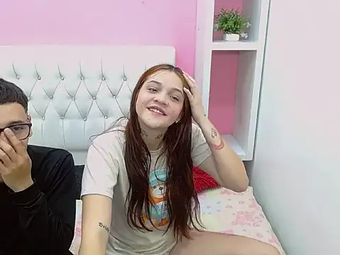 23alana online show from April 21, 3:35 am