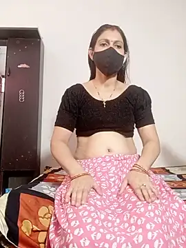 Snapshot of Sexyy_Bhabhi_143 chatting on July 7, 4:37 am Sexyy Bhabhi 143 online show from July 7, 4:37 am