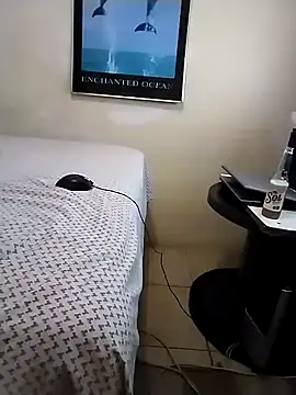 SteedyGee online show from April 1, 7:33 pm