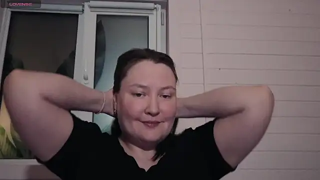 elegant pleasure online show from May 24, 8:03 pm