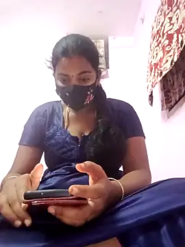Snapshot of tamilratchasii chatting on April 8, 4:40 pm tamilratchasii online show from April 8, 4:40 pm