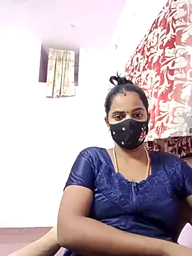 Snapshot of tamilratchasii chatting on May 4, 5:20 pm tamilratchasii online show from May 4, 5:20 pm