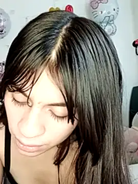 Snapshot of Jade_sexydoll chatting on June 22, 2:25 pm Jade sexydoll online show from June 22, 2:25 pm
