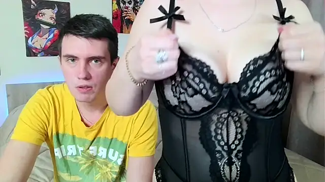 AnaStrike online show from April 1, 1:12 pm