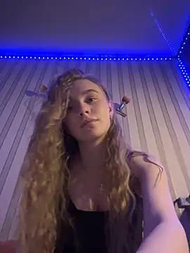 melissashineeee online show from May 14, 6:04 pm