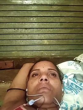 Snapshot of Sapnaroy1213 chatting on April 13, 5:07 pm Sapnaroy1213 online show from April 13, 5:07 pm