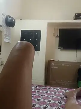 Snapshot of maRRy-m chatting on April 1, 8:37 am maRRy-m online show from April 1, 8:37 am