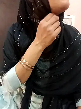 Miss Noor   online show from May 15, 8:21 am
