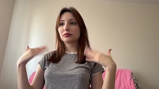 Tara Harrisss online show from April 5, 10:45 am