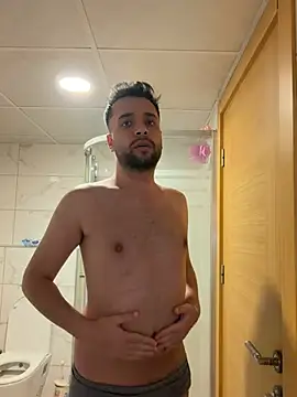 Arin21201 online show from March 30, 7:04 pm