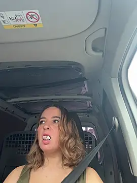 Snapshot of HappyWifeHappyCockLife chatting on March 31, 11:54 am HappyWifeHappyCockLife online show from March 31, 11:54 am