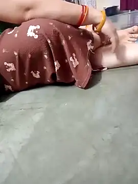 Snapshot of sexygirlcuppl chatting on April 4, 4:04 pm sexygirlcuppl online show from April 4, 4:04 pm