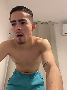 angel twinkk online show from April 3, 2:37 pm