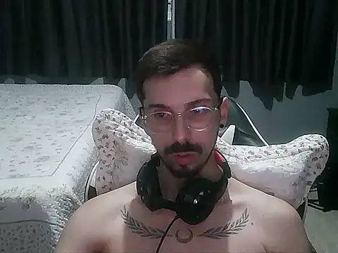 magrinhosafe1 online show from June 20, 7:05 pm