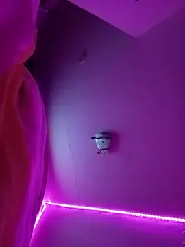 Snapshot of xMrNoFace26 chatting on March 31, 5:41 am xMrNoFace26 online show from March 31, 5:41 am