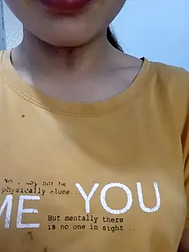 Snapshot of -Vahila- chatting on March 30, 1:06 am -Vahila- online show from March 30, 1:06 am