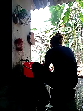 Snapshot of -Vahila- chatting on March 31, 7:09 am -Vahila- online show from March 31, 7:09 am