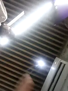 herochoclateboy online show from April 3, 4:10 am