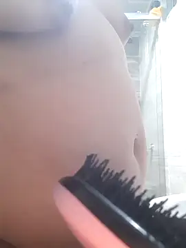 Amalianoir online show from April 2, 11:35 pm