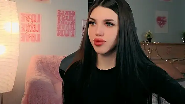 Snapshot of molly_rettyy chatting on May 4, 4:19 am molly rettyy online show from May 4, 4:19 am