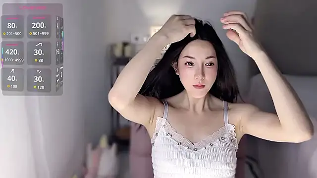Snapshot of LILI7-LI chatting on July 19, 1:31 am LILI7-LI online show from July 19, 1:31 am