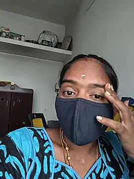 Tamil Sangeetha online show from May 15, 11:34 pm