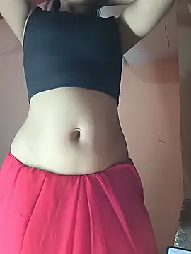 Curvy Sanaya online show from June 4, 7:20 pm