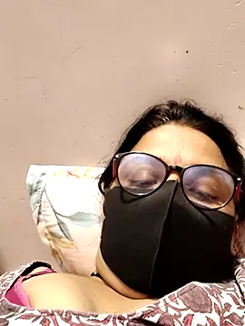 purvi46 online show from April 1, 8:04 am