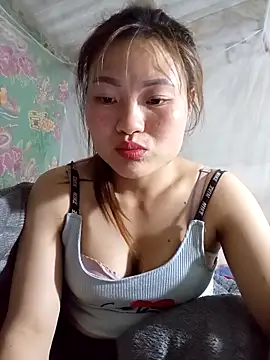 Snapshot of -Tipo- chatting on March 31, 4:18 pm -Tipo- online show from March 31, 4:18 pm