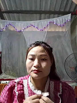 Snapshot of -Tipo- chatting on April 1, 8:15 am -Tipo- online show from April 1, 8:15 am