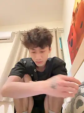sexyboy-3525 online show from May 1, 5:56 am