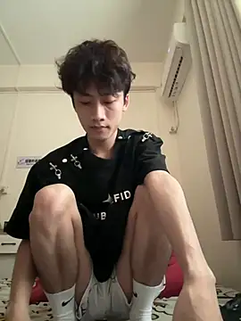 sexyboy-3525 online show from July 3, 4:52 am