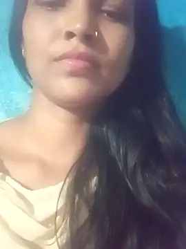 riyaa sexyy online show from April 18, 8:18 am
