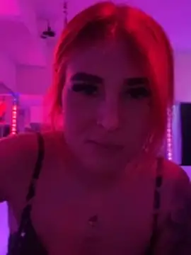 Snapshot of devilinhereyes chatting on April 1, 8:50 pm devilinhereyes online show from April 1, 8:50 pm