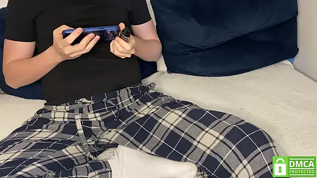 NaughtysecretsDE online show from April 29, 10:52 am