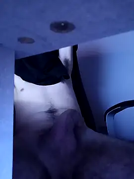 raaul737 online show from April 16, 9:04 pm