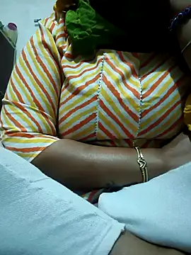 Snapshot of Chandni78 chatting on March 31, 6:30 pm Chandni78 online show from March 31, 6:30 pm