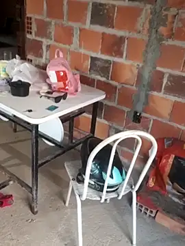 menina      veneno online show from April 1, 8:28 pm