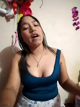 Snapshot of erikabella chatting on March 31, 3:19 am erikabella online show from March 31, 3:19 am