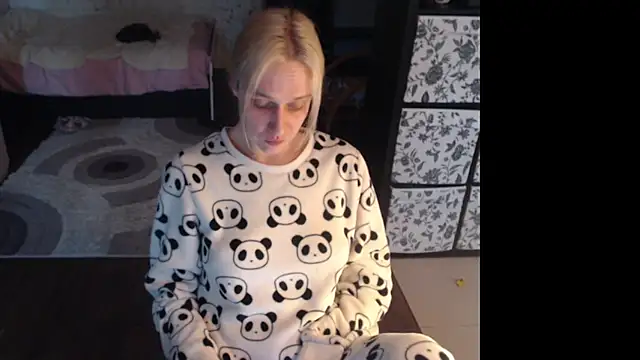 Sweet hot shrmp online show from May 2, 3:22 am