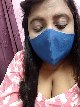 Snapshot of Tami-sonia chatting on April 1, 2:03 pm Tami-sonia online show from April 1, 2:03 pm