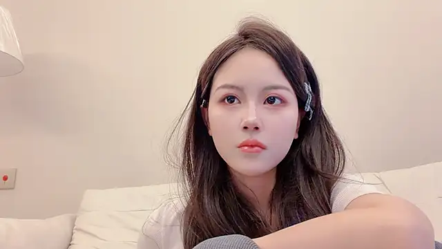 huxierbaby online show from March 30, 10:05 am