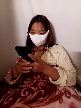 cat-kat online show from April 1, 1:41 pm