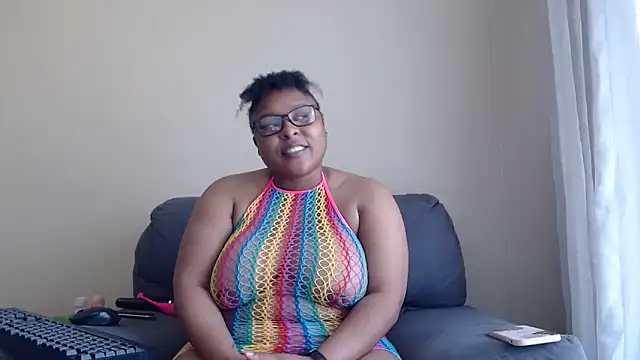 Snapshot of xxZoeyx chatting on May 23, 9:46 am xxZoeyx online show from May 23, 9:46 am