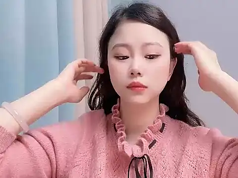 Snapshot of Anna668866 chatting on April 2, 2:20 am Anna668866 online show from April 2, 2:20 am