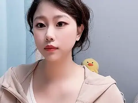 Snapshot of Anna668866 chatting on April 4, 2:21 am Anna668866 online show from April 4, 2:21 am