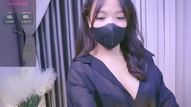 Lu Ly22 online show from July 15, 1:27 pm