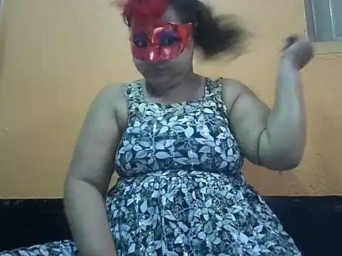 Snapshot of Naina1994 chatting on March 30, 10:38 am Naina1994 online show from March 30, 10:38 am