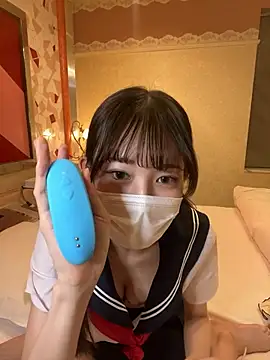 Snapshot of yuki2210 chatting on April 24, 7:22 am yuki2210 online show from April 24, 7:22 am