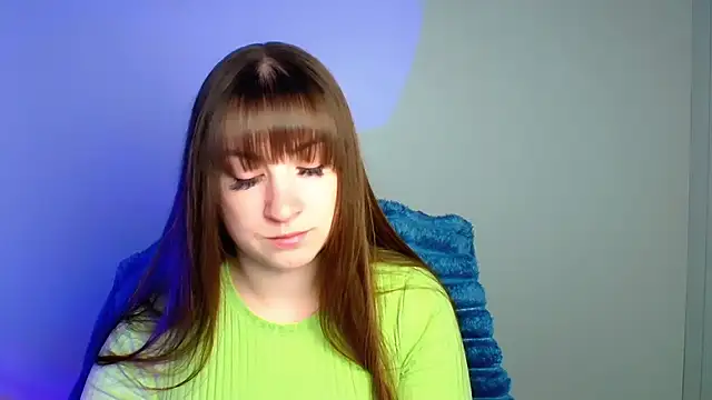 Snapshot of Tiffani_Angel chatting on April 17, 5:43 am Tiffani Angel online show from April 17, 5:43 am